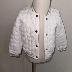 White bomber. Gold buttons. 18 months. Good condition.